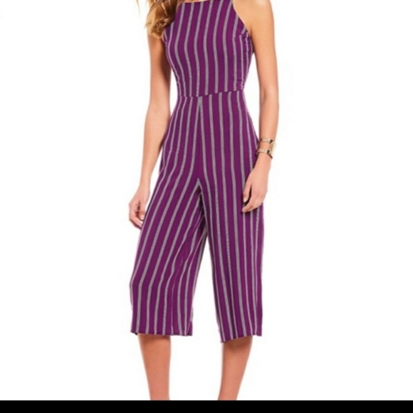 GBX Dresses & Skirts - 🥳 last chance 🥳Burgundy strip jumpsuit